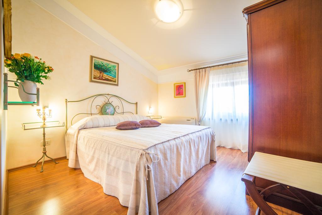 Aparthotel Katalyma 828 Kanfanar Exteriör bild